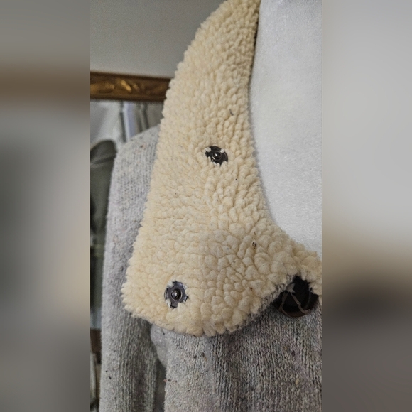 MARTINEZ Cotton blend Sweater jacket marbled grey with sherpa collar. Size S/M - Picture 14 of 15